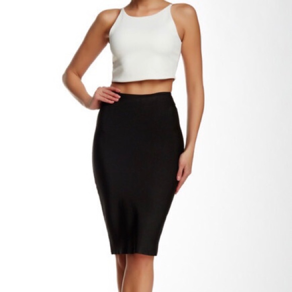Black pencil bodycon skirt